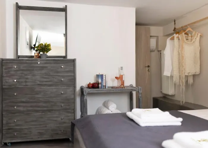 Ethos Retreat, Luxury 아파트